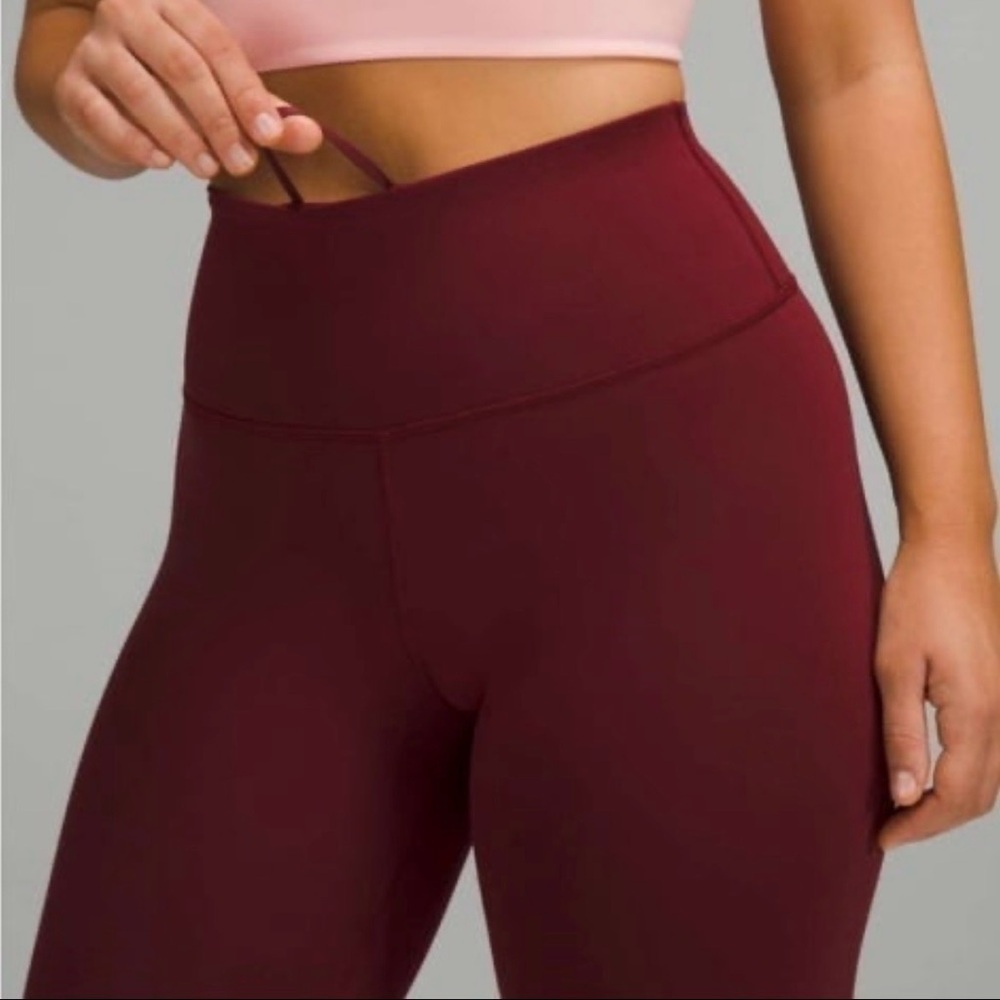 Lululemon Athletica Deep Red Leggings - Red Merlot Size 8 Contour